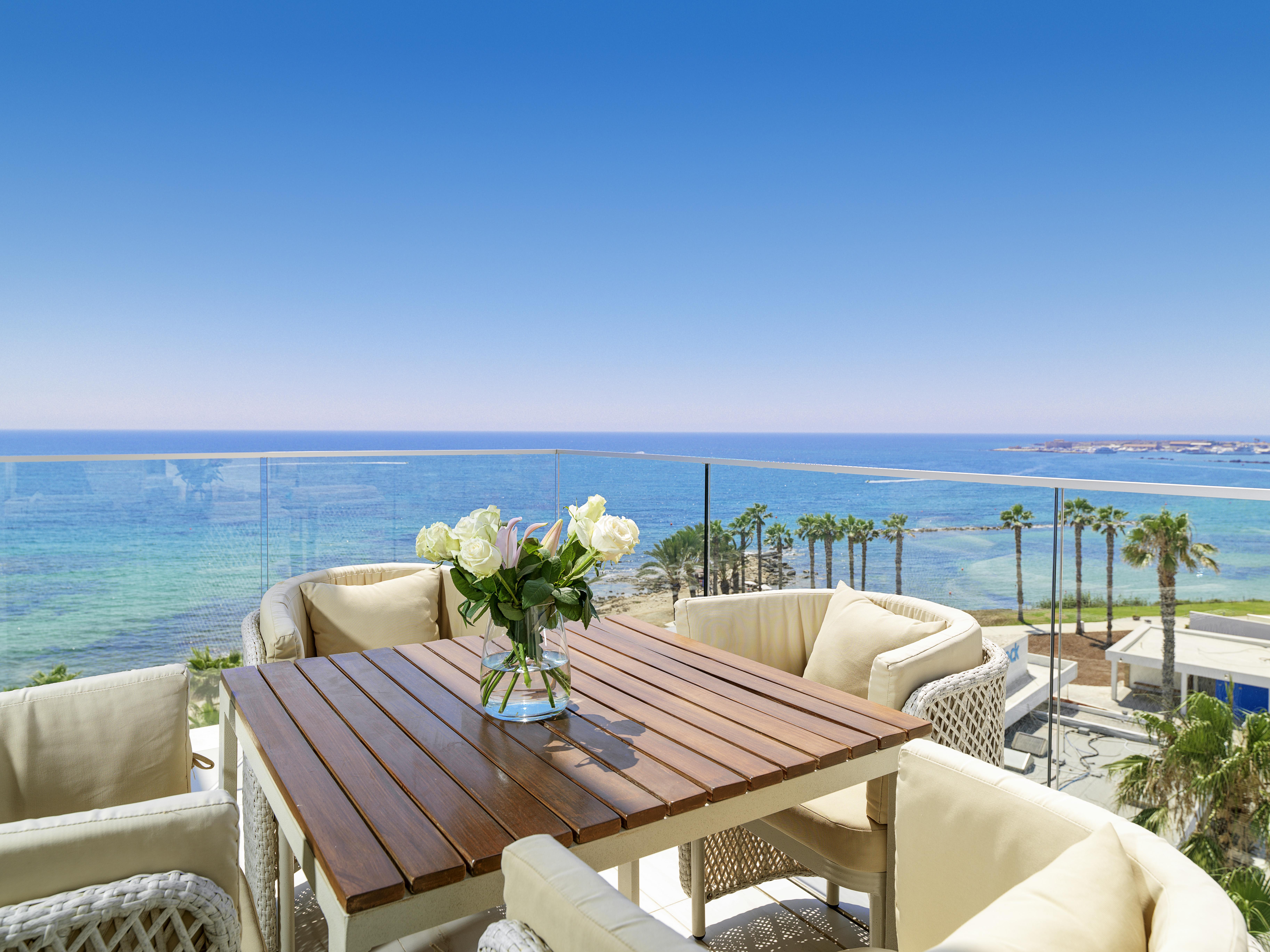Amavi, Madefortwo Hotels - Paphos (Adults Only) Exterior foto View from the rooftop