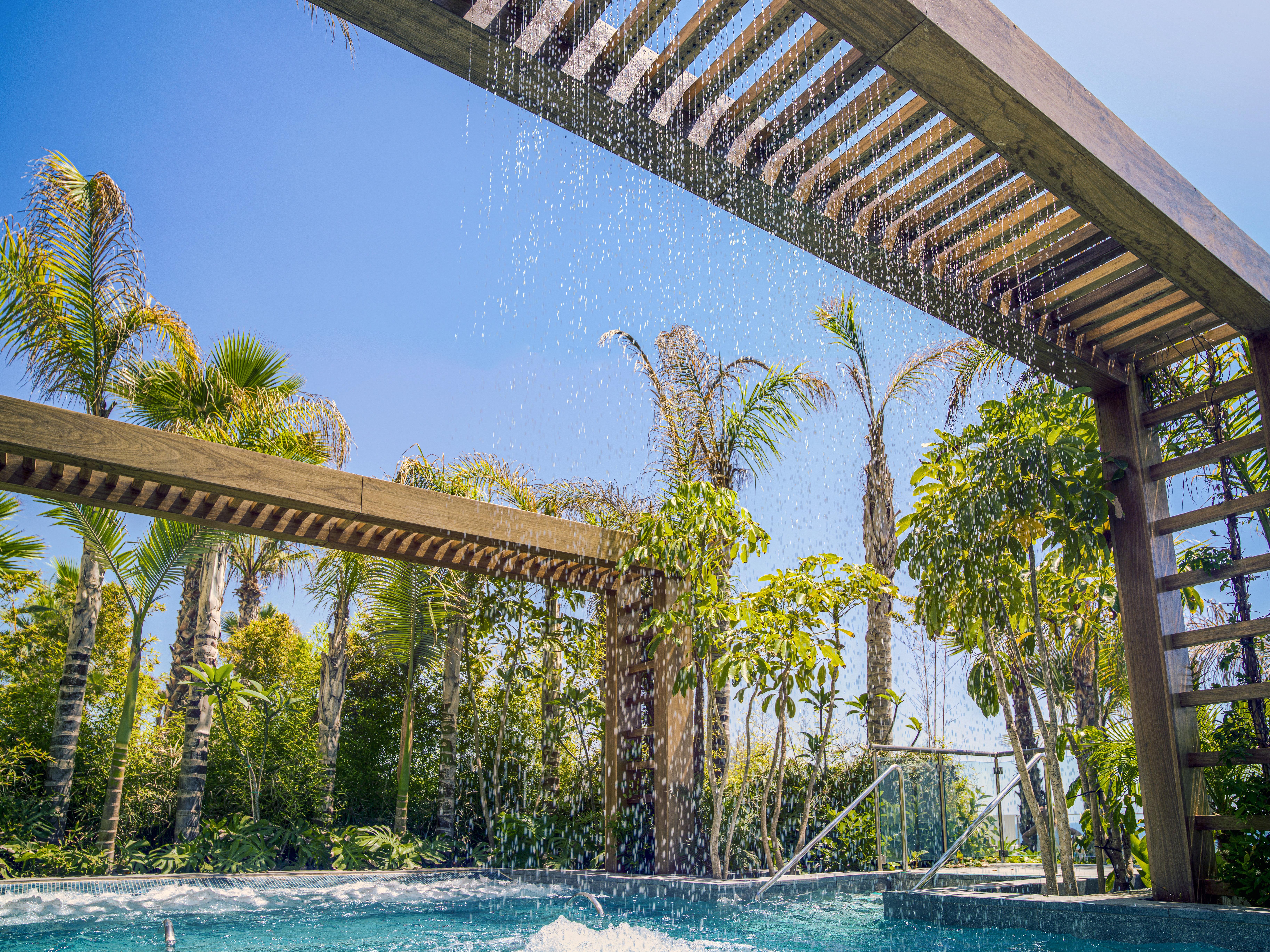 Amavi, Madefortwo Hotels - Paphos (Adults Only) Exterior foto The pool at the hotel